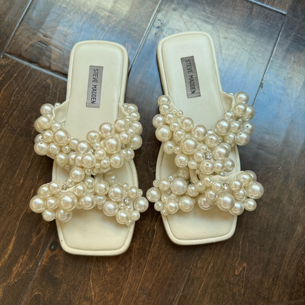 Steve Madden Duri Sandals